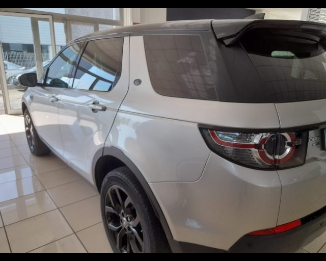 Land Rover Discovery Sport I - 2.0 td4 HSE awd 180cv 7p - foto 4 di 4