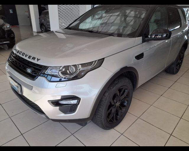 Land Rover Discovery Sport I - 2.0 td4 HSE awd 180cv 7p usato a ALESSANDRIA