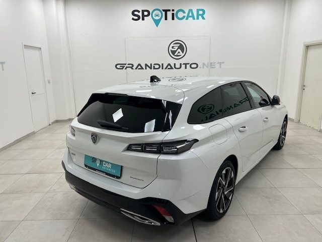 Peugeot 308 III - SW 1.2 puretech t Allure Pack s&s 130cv - foto 3 di 4