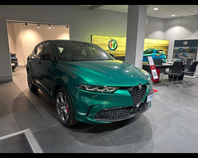 Alfa Romeo Tonale My24 Hybrid 160cv Tributo Italiano - foto 3 di 4