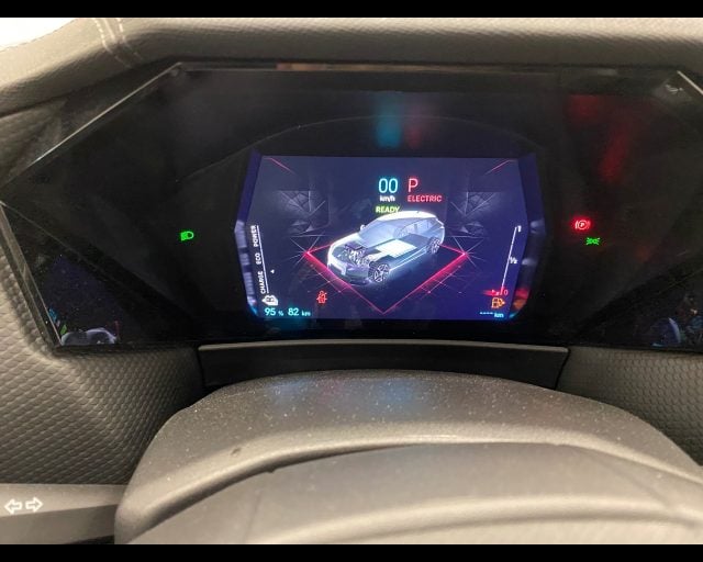 DS Automobiles DS 4 1.6 e-tense phev Rivoli 225cv auto, del 2023, 1.000 km, in vendita a Alessandria (AL)