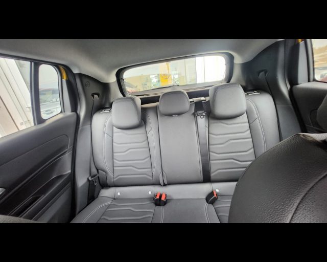 Jeep Avenger Ice My23 Altitude 1.2 100cv km 0 a ALESSANDRIA
