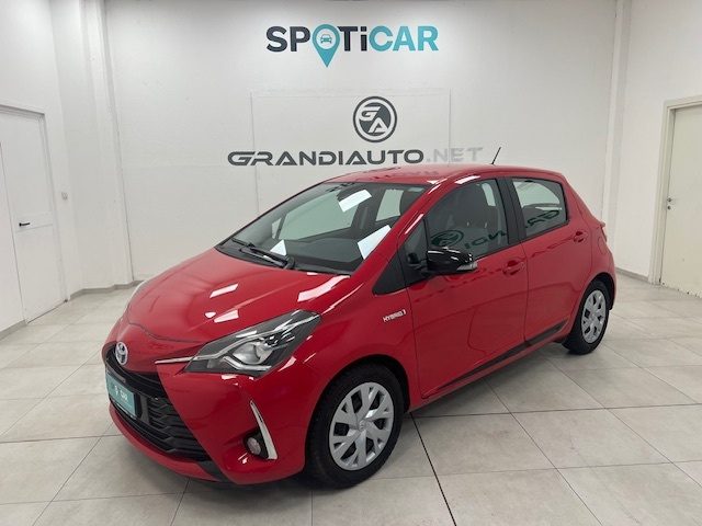 Toyota Yaris III 2017 - 5p 1.5h Lounge Red/Bronze usato a ALESSANDRIA
