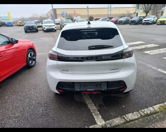 Peugeot 208 1.2 hybrid Business 110cv e-dcs 6, del 2025, in vendita a Alessandria (AL)