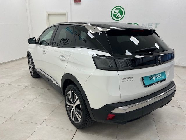 Peugeot 3008 II 2021 - 1.5 bluehdi Allure Pack s&s 130cv - foto 2 di 4