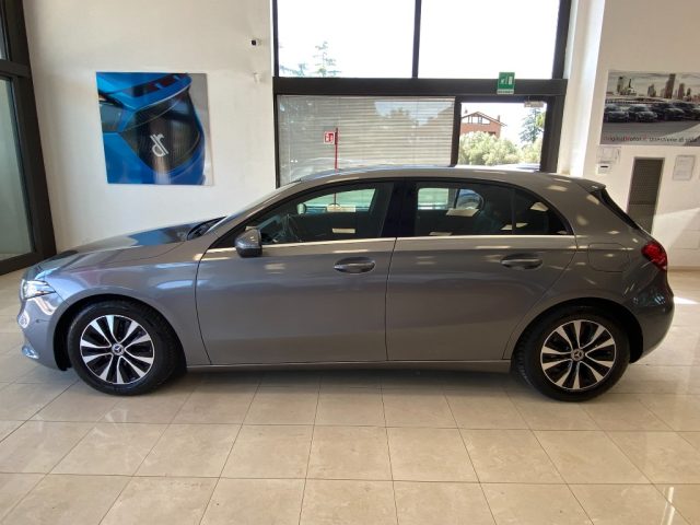Mercedes-Benz A 180 d Sport - foto 3 di 4