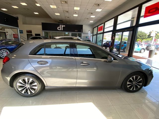 Mercedes-Benz A 180 d Sport - foto 4 di 4