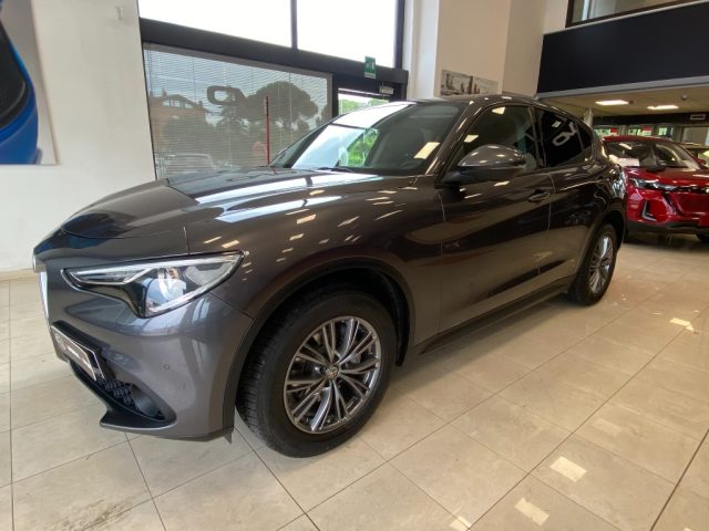 Alfa Romeo Stelvio 2.2 Turbodiesel 210 CV AT8 Q4 Business - foto 3 di 14