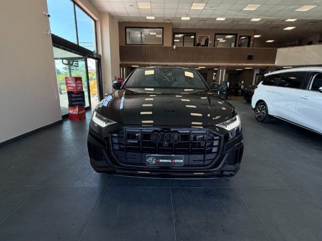Audi Q8 50 TDI 286 CV quattro tiptronic Sport, del 2022, 89.000 km, in vendita a Perugia (PG)