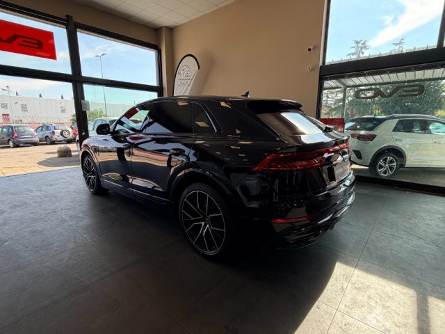 Audi Q8 50 TDI 286 CV quattro tiptronic Sport - foto 3 di 4