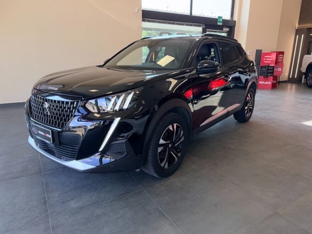 Peugeot 2008 BlueHDi 130 S&S EAT8 GT, del 2023, 120.000 km, in vendita a Perugia (PG)