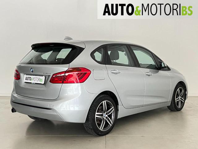BMW 216 d Active Tourer Sport - foto 4 di 4