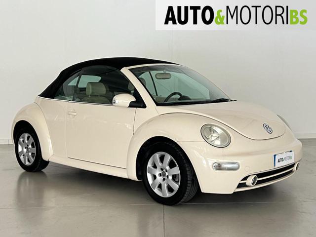 Volkswagen New Beetle 1.6 Cabrio - foto 3 di 4