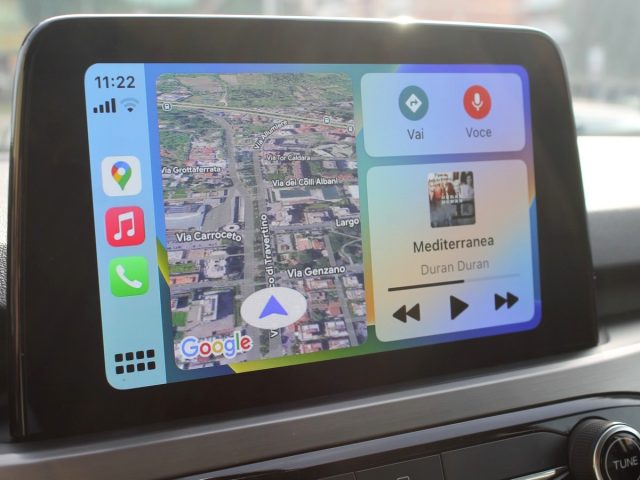 Ford Kuga 2.0mhev 150cv Telecamere Led CoPilot IVA DEDUC, del 2020, 69.000 km, in vendita a Roma (RM)