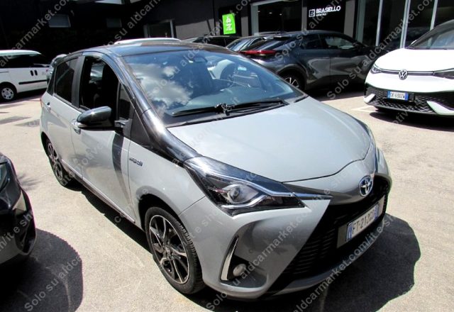 Toyota Yaris 1.5h Trend Grey Ed. Full Optional UNIPRO IVA DEDUC - foto 3 di 4