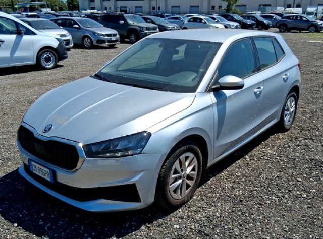 Skoda Fabia 1.0mpi evo Ambition Pdc UNIPRO IVA DEDUCIBILE usato a ROMA