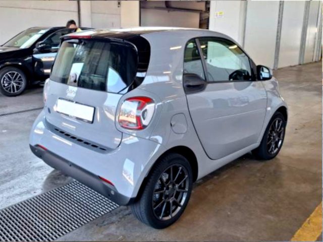 smart forTwo Racingrey 22kW Full Optional PREZZO VERO Unipro IV - foto 3 di 4