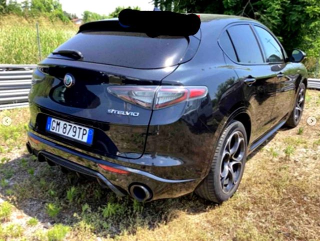 Alfa Romeo Stelvio 2.2t Veloce Q4 210cv F1 UNIPRO IVA DEDUCIBILE PREZ - foto 4 di 4
