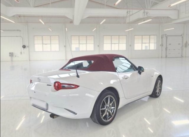 Mazda MX-5 Cabrio 1.5 Exceed i-eloop UNIPRO IVA DEDUCIBILE - foto 3 di 4