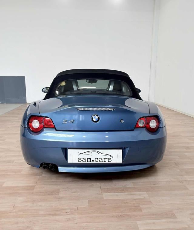 BMW Z4 2.2i cat Roadster - foto 4 di 4