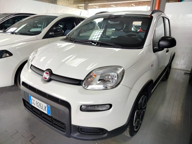 Fiat Panda 1.0 Hybrid City Cross MY22 - foto 3 di 4