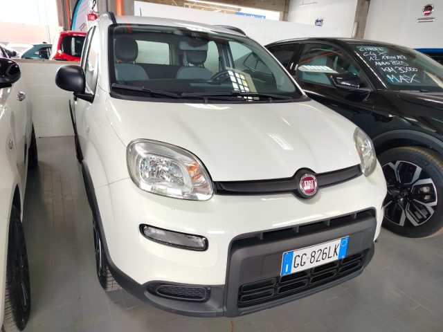 Fiat Panda 1.0 Hybrid City Cross MY22 - foto 2 di 4