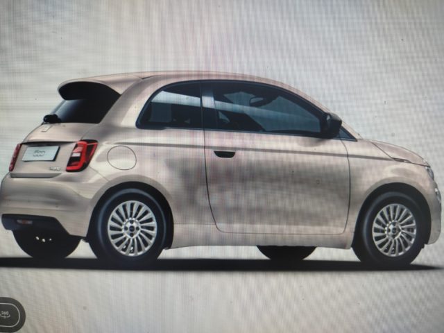 Fiat 500 Berlina Hybrid Pop km0 PROMO - foto 2 di 4