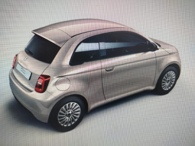 Fiat 500 Berlina Hybrid Pop km0 PROMO - foto 3 di 4