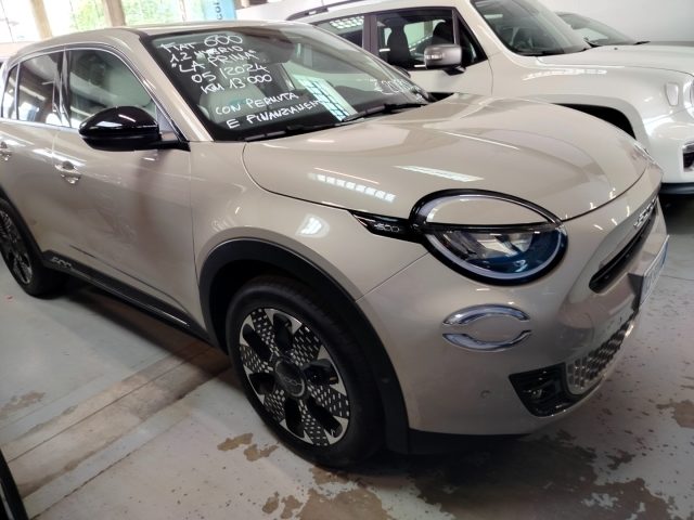 Fiat 600 Hybrid 100CV DCT MHEV La Prima MY2025 - foto 2 di 4