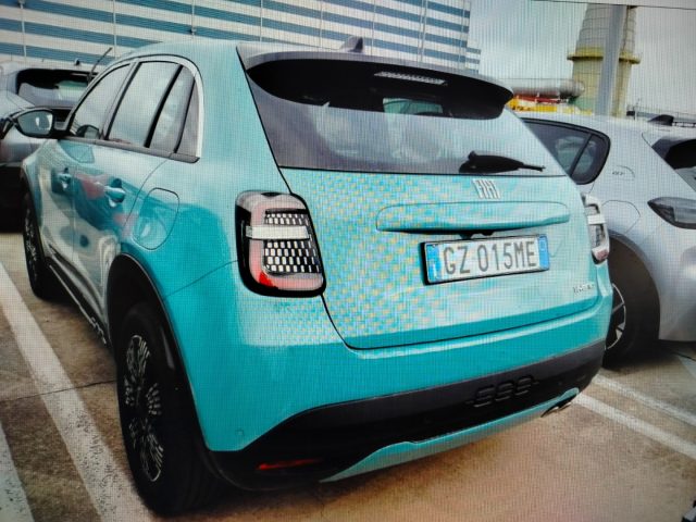 Fiat 600 Hybrid 145cv DCT FULL PACK STYLE CONFORT - foto 4 di 4