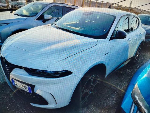 Alfa Romeo Tonale 1.6 diesel 130 CV TCT6 Veloce MY24 - foto 2 di 4