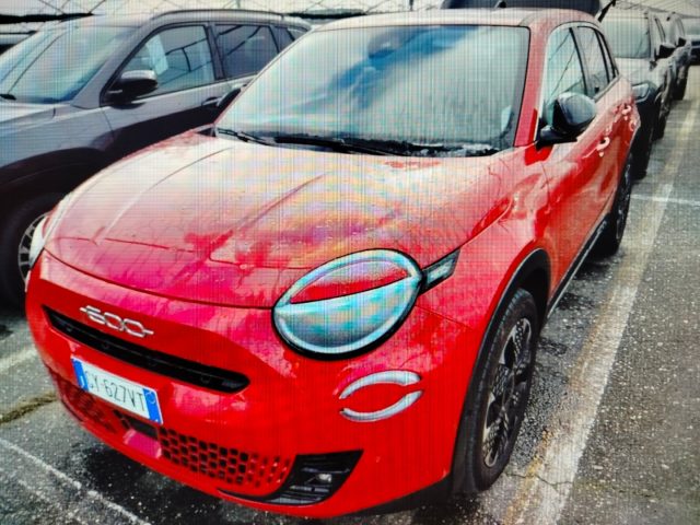 Fiat 600 Hybrid 136 CV DCT MHEV La Prima - foto 2 di 4