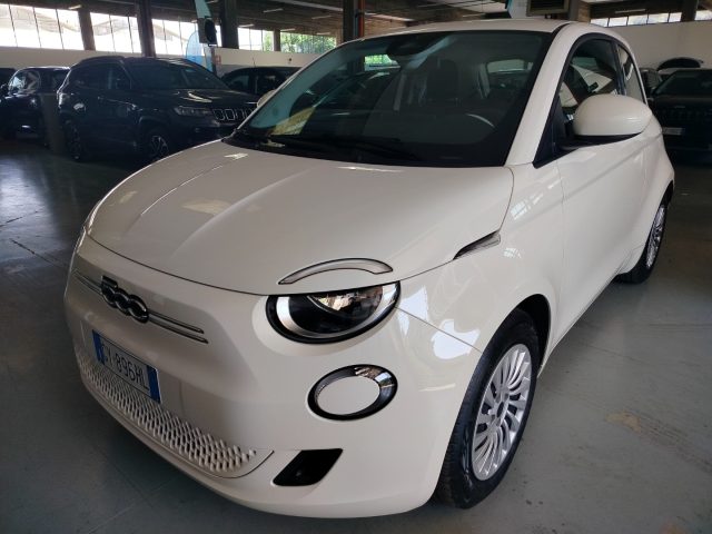 Fiat 500e Berlina 27Kwh 190km - foto 2 di 4