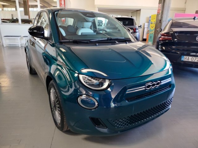 Fiat 500 Berlina Hybrid Icon km0 PROMO - foto 3 di 4