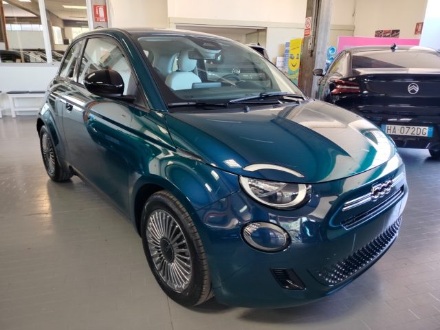 Fiat 500 Berlina Hybrid Icon km0 PROMO - foto 4 di 4