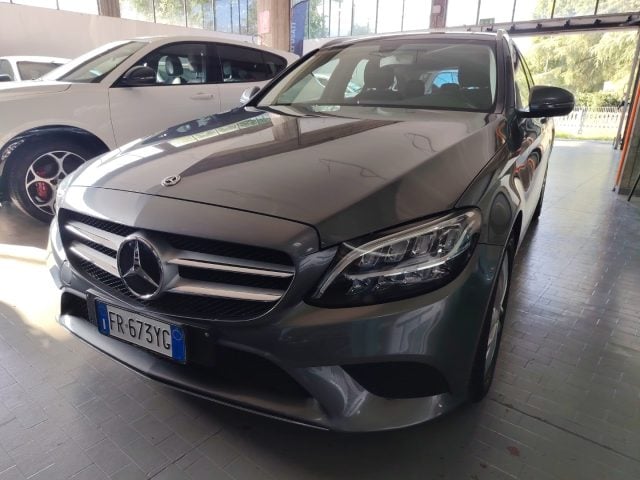 Mercedes-Benz C 220 d S.W. Auto Premium - foto 2 di 4
