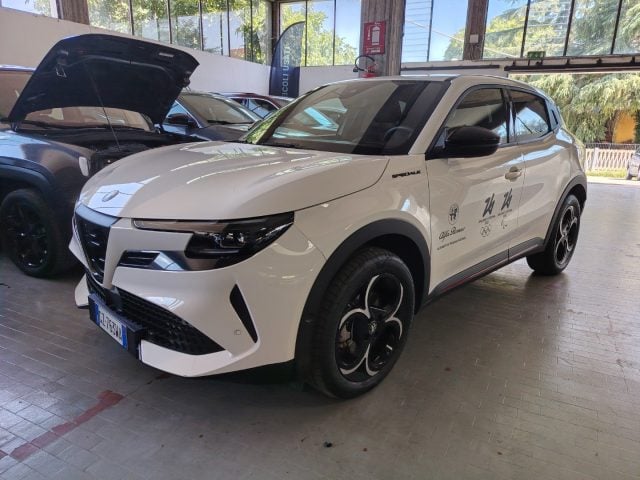 Alfa Romeo Junior 1.2 145 CV Hybrid eDCT6 Speciale usato a CESENA