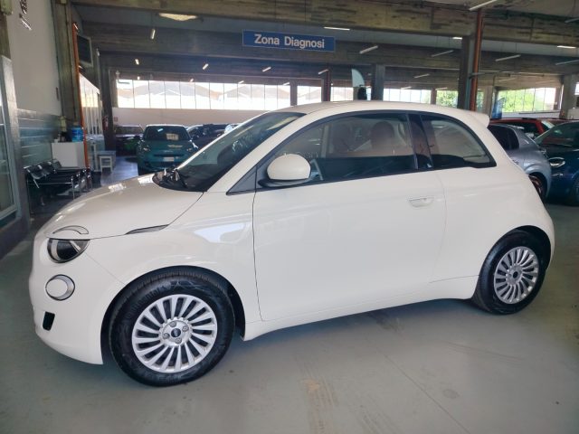 Fiat 500e Berlina 27Kwh 190km - foto 3 di 4