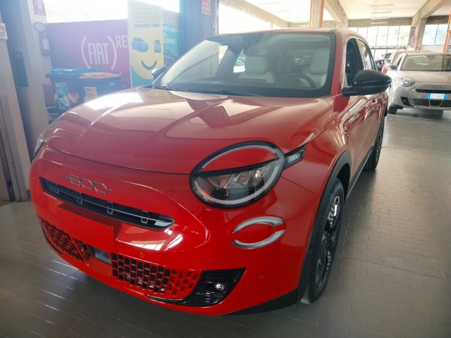 Fiat 600 Hybrid 110cv DCT MHEV La Prima km0 - foto 2 di 4