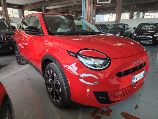 Fiat 600 Hybrid 110 CV DCT MHEV La Prima - foto 4 di 4