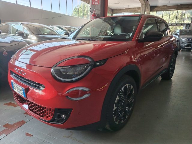 Fiat 600 Hybrid 110 CV DCT MHEV La Prima - foto 3 di 4