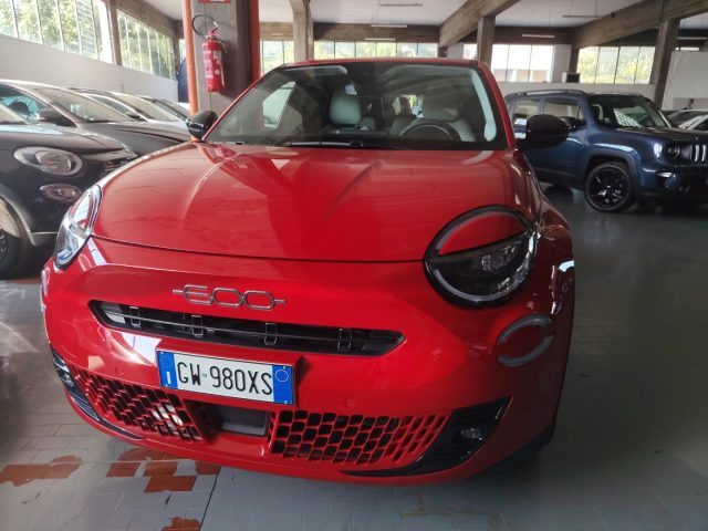 Fiat 600 Hybrid 110 CV DCT MHEV La Prima usato a CESENA