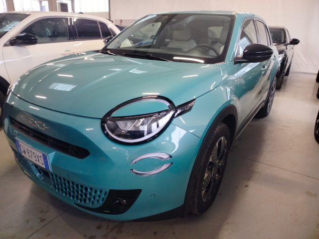 Fiat 600 Hybrid 100 CV DCT MHEV La Prima - foto 2 di 4