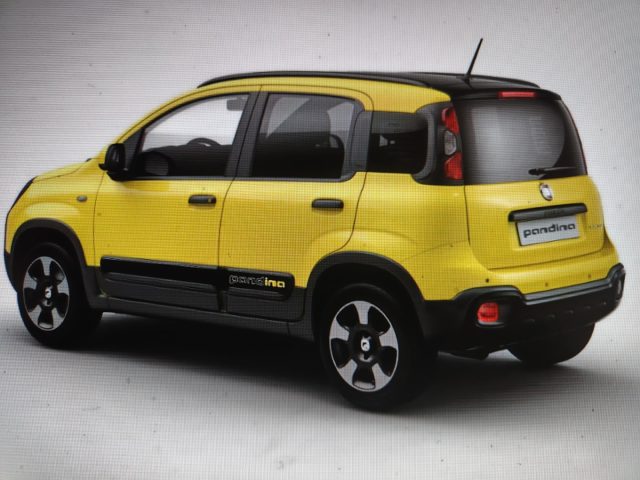 Fiat Panda Cross 1.0 FireFly S&S Hybrid KM0 - foto 2 di 4