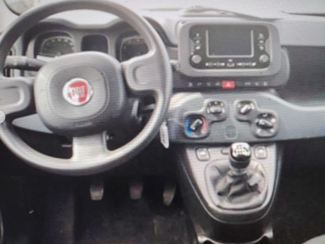 Fiat Panda 1.0 FireFly S&S Hybrid City Life - foto 4 di 4