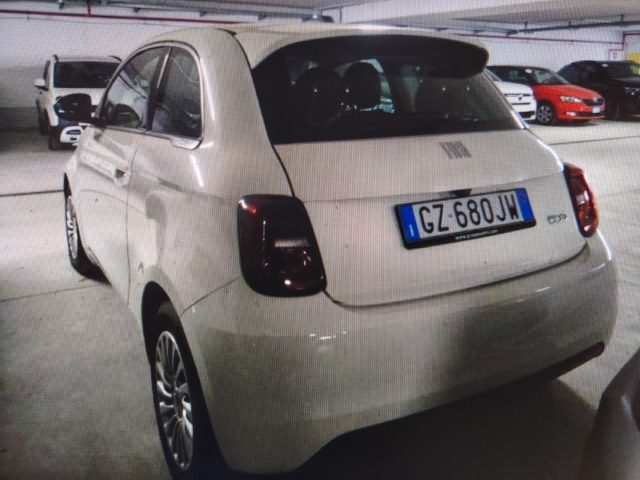 Fiat 500e Berlina 190km - foto 3 di 4