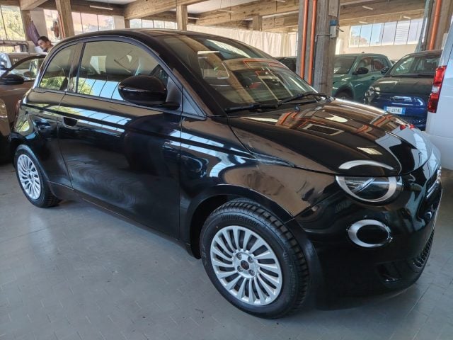 Fiat 500e Berlina 42 kWh Red, del 2025, 12.000 km, in vendita a Cesena (FC)