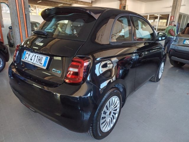 Fiat 500e Berlina 42 kWh Red - foto 4 di 4