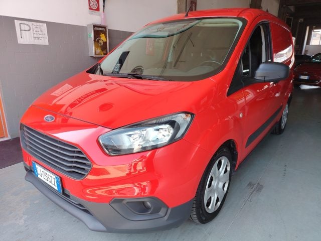 Ford Transit Courier 1.5 TDCi 75CV Van Trend - foto 2 di 4
