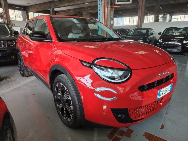 Fiat 600 Hybrid 110 CV DCT MHEV La Prima - foto 4 di 4